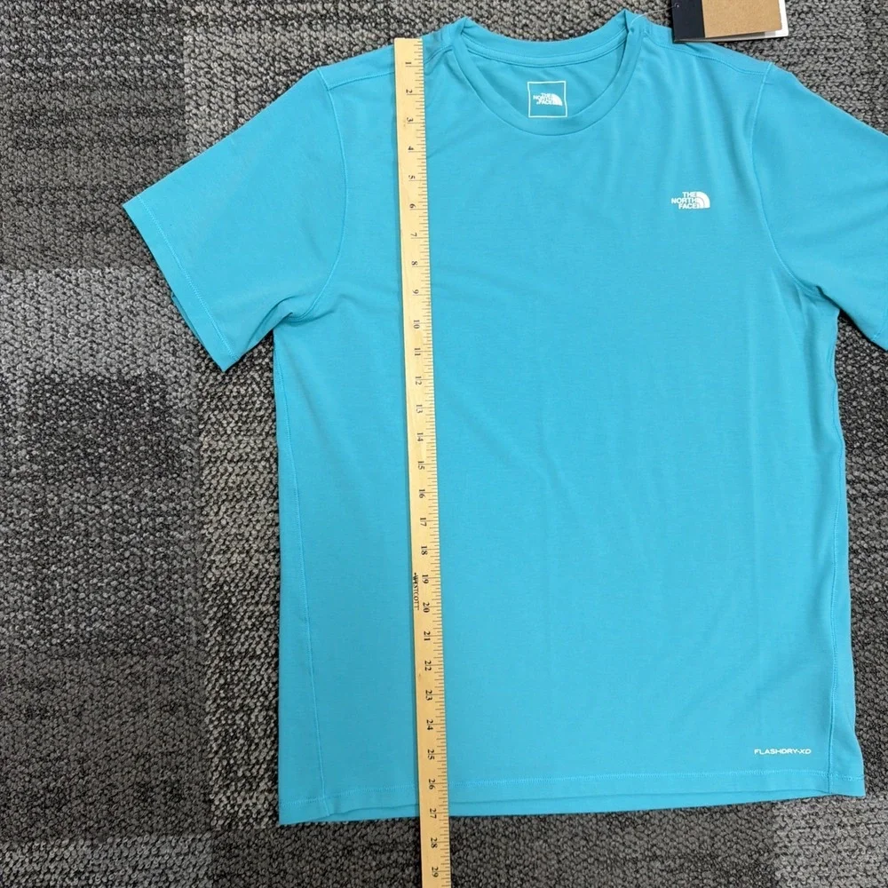 New The North Face Men's Medium Galactic Blue Adventure Tee Short Sleeve‎ Shirt